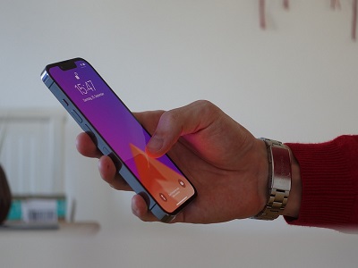 WiFi vs. Cellular Data: Unveiling the Benefits 